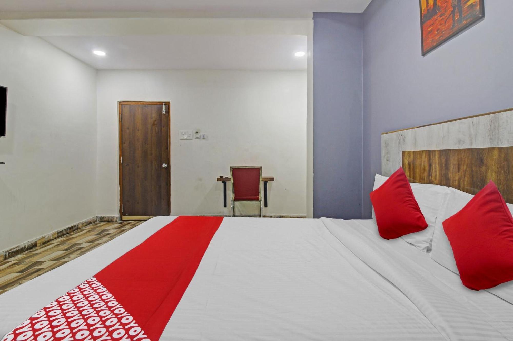 Super Hotel O Sri Sai Regency Haiderabad Buitenkant foto