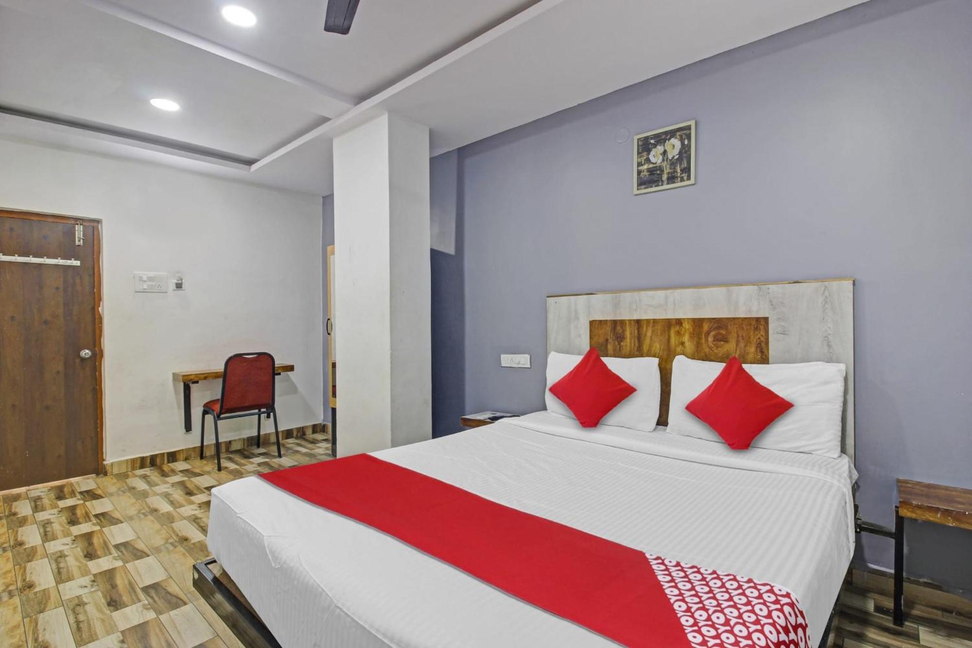 Super Hotel O Sri Sai Regency Haiderabad Buitenkant foto