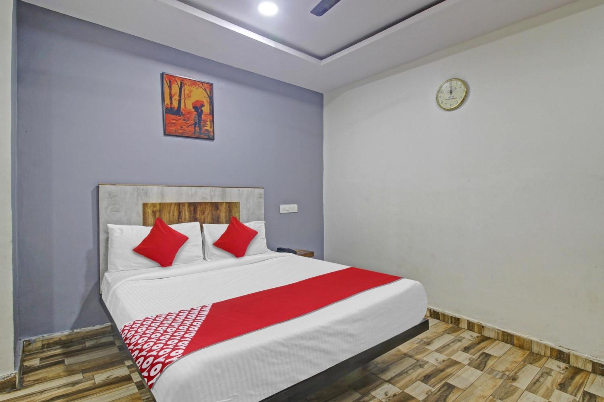 Super Hotel O Sri Sai Regency Haiderabad Buitenkant foto